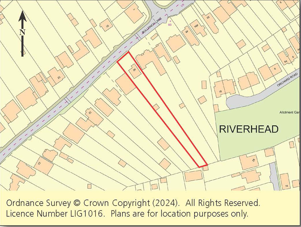 Lot: 63 - DETACHED HOUSE FOR REPAIR WITH POTENTIAL -